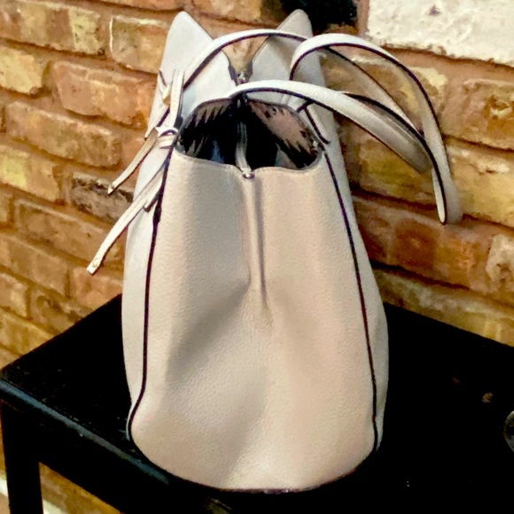 NANETTE LEPORE LARGE CRÈME BAG - Picture 6 of 11